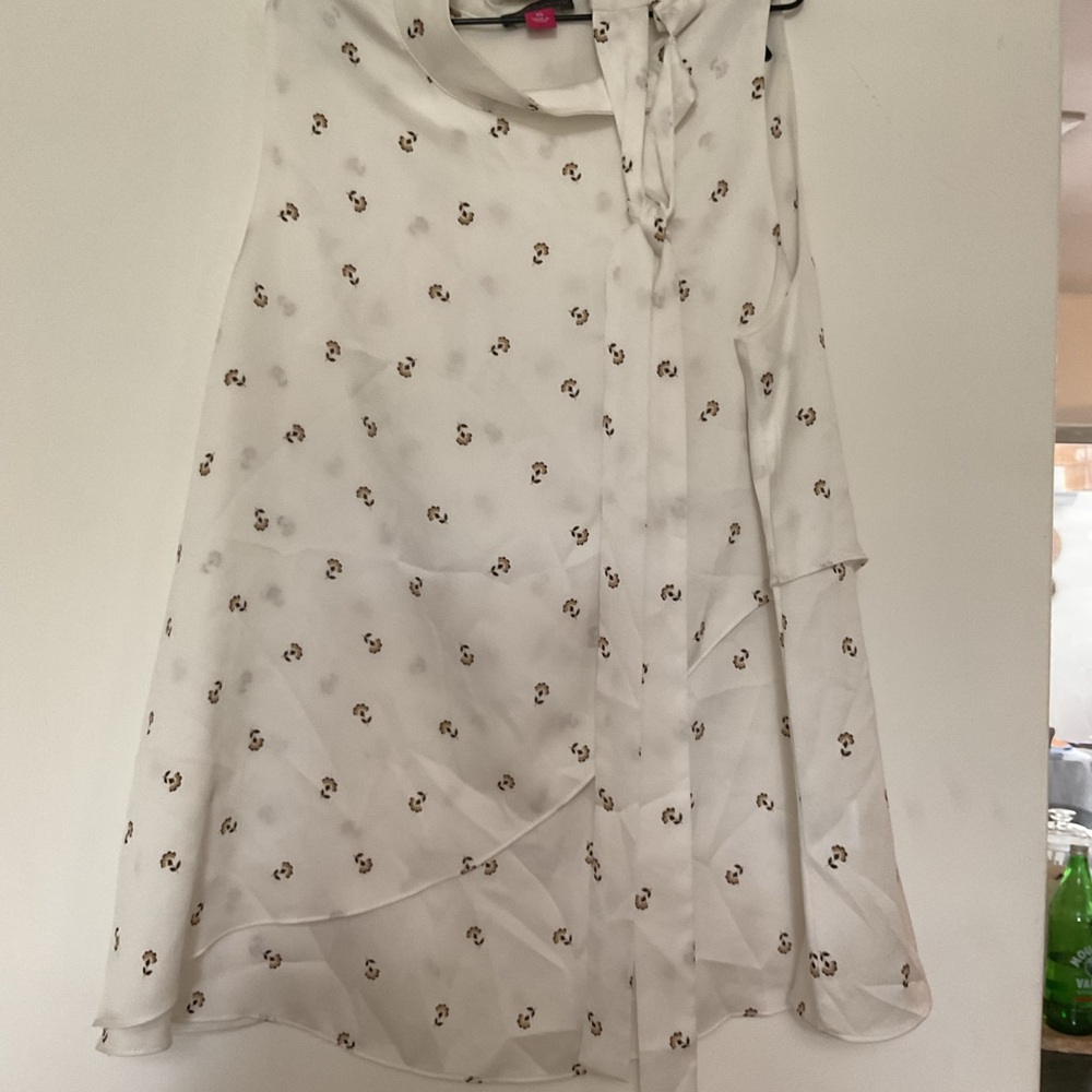 Women's Ivory Floral Print Layered blouse
